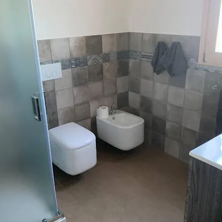 Cuile Nanni D'oro * Стинтино